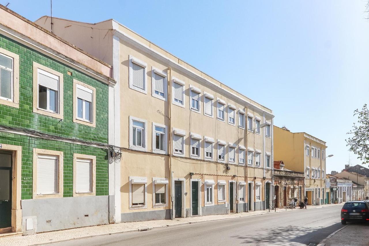 Vita Portucale ! Stylish Apartment Campo Ourique Lisboa Extérieur photo