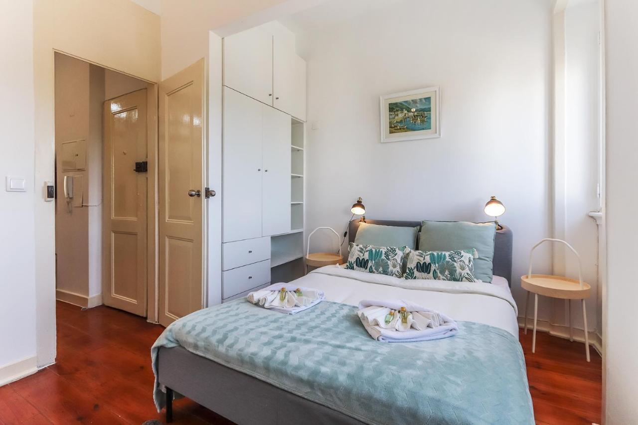 Vita Portucale ! Stylish Apartment Campo Ourique Lisboa Extérieur photo